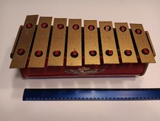 Vintage 1950s, Tudor/Tru-Tone, Xylophone 8 Note With Mallot