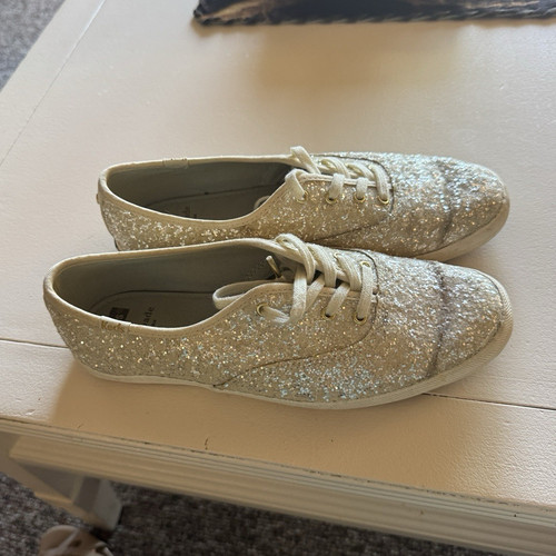 Keds x kate spade new york Women’s Silver Glitter Lace-Up Low Top Sneakers