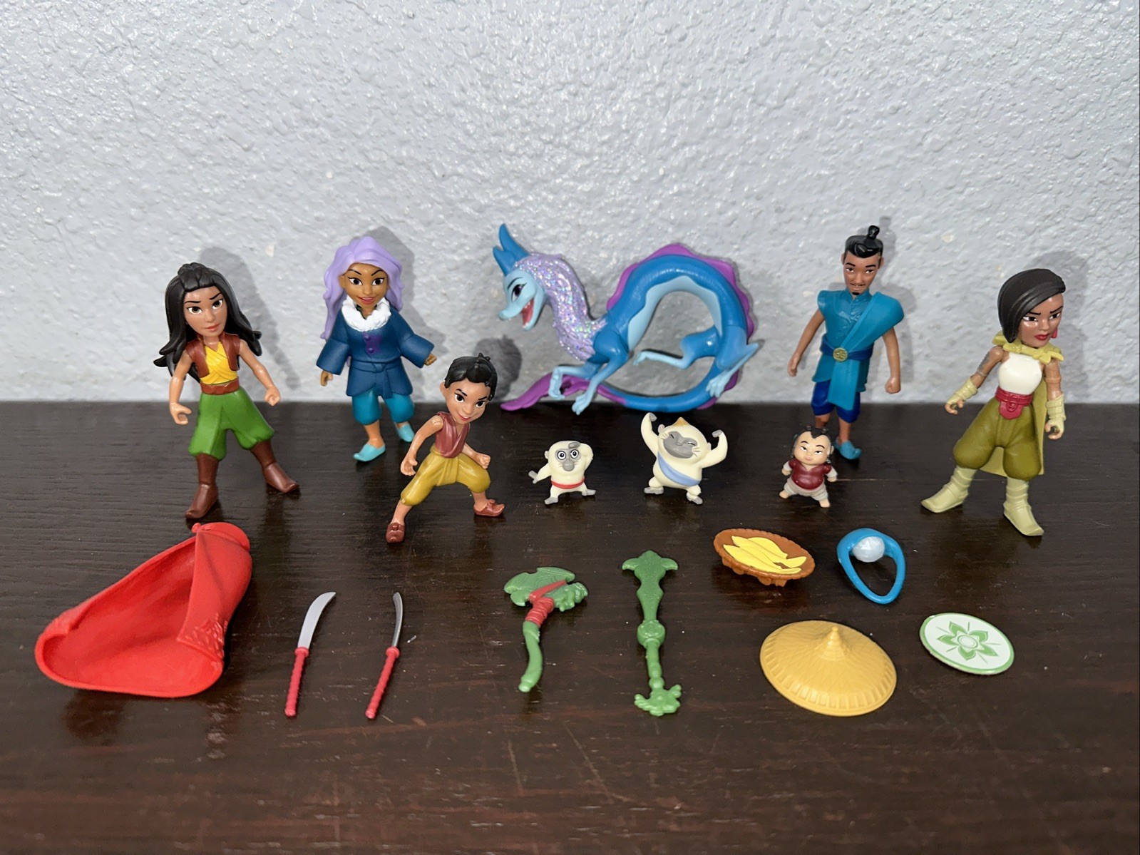 Disney Raya The Last Dragon Figure & Accessory Lot EUC