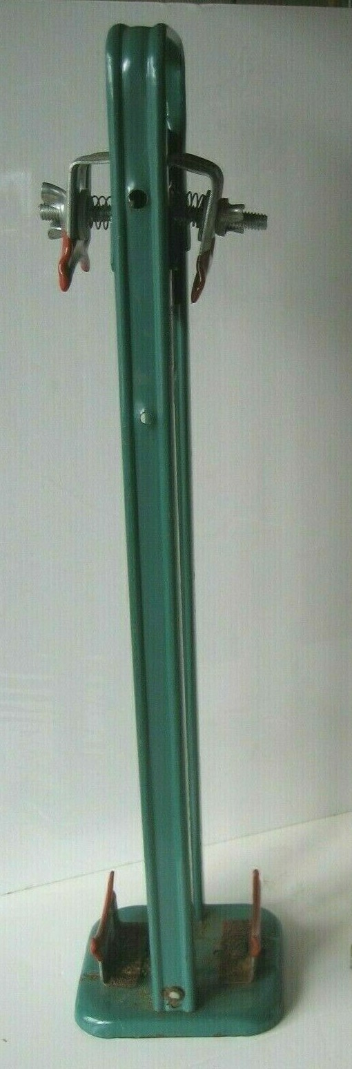Picture 2 of 10