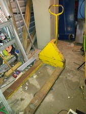 Vintage Pallet Jack Rol-lift Hand Truck Hydraulic 1970s Usa Made Wont Stay U Vintage Pallet Jack Rol-lift Hand Truck Hydraulic 1970s Usa Made Wont Stay U