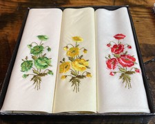 New Vtg Ladies Embroidered Flowers Green Yellow Red Handkerchief Cotton Set 3