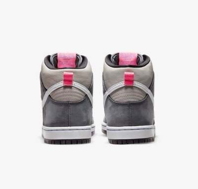 靴 Nike SB dunk high pro medium grey Nike SB Dunk High Pro Medium Grey DJ9800-001 US 7 - 11 Men