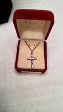 Fine Silver Toned Necklace Cross Crucifix Pendant 18 In. Chain. In Box