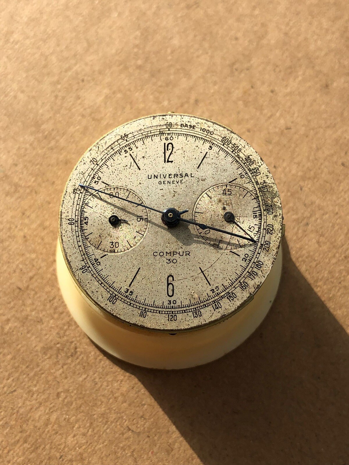 Universal Geneve Compur 30 Chronograph Cal 386 Not Working For Parts Repair