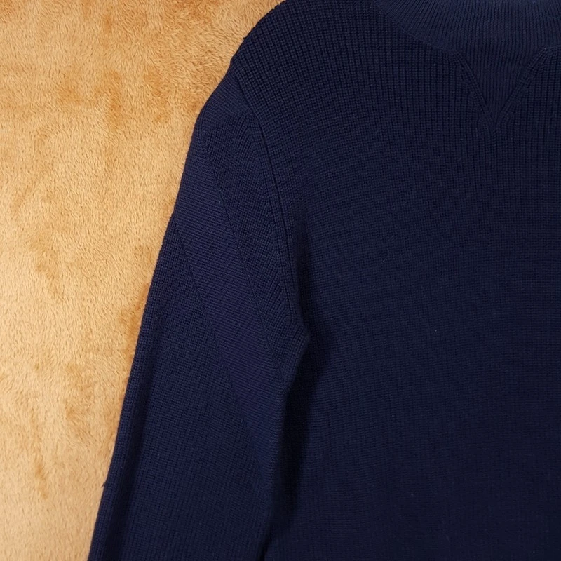 Suéter COS para mujer XS azul marino suéter cuello falso 100 % lana Foto 2 de 4
