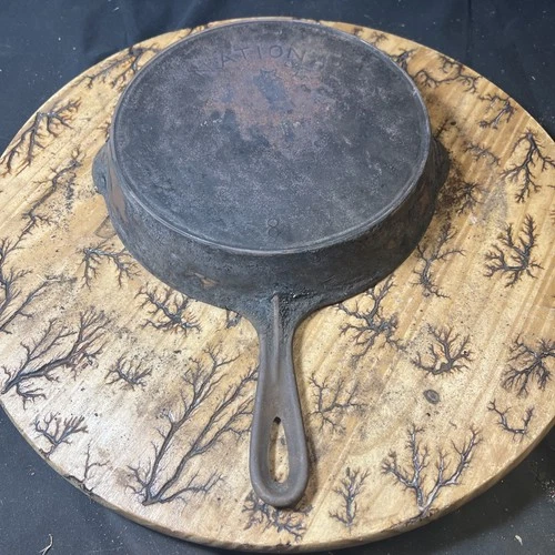 Vintage Wagner National Star No. 8 Cast Iron Skillet 10" Fry Pan Heat Ring