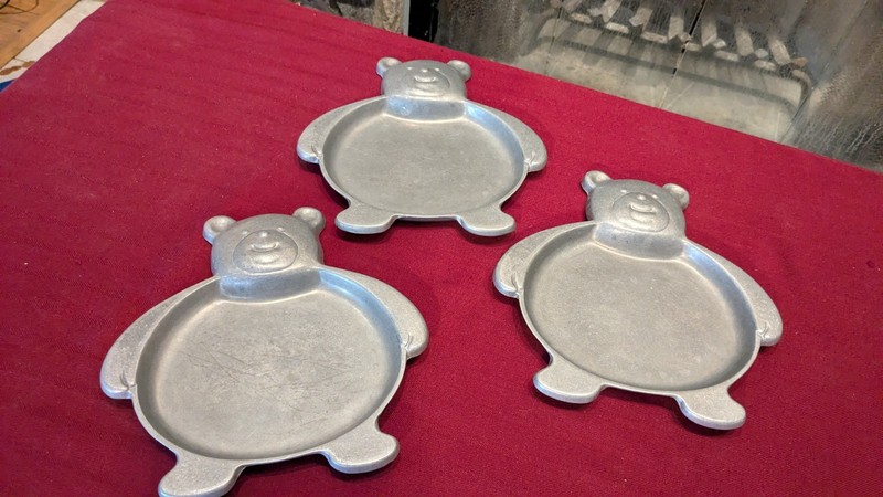 CARSON PEWTER Child s Teddy Bear Plate / Tray 9"  Made in USA Lot Of 3