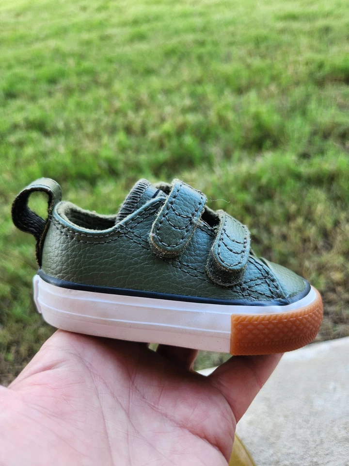 Fondo de goma Converse Low "Cuero verde" TOTALMENTE NUEVO niño pequeño 2C Foto 3 de 4