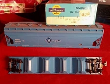 Archer Daniels Midland ADM 55' Covered Hopper Athearn Kit 1926 ADMX 85033 Blue 
