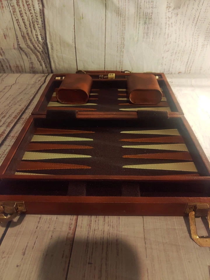 Vintage APEX Backgammon Game Set in a Faux Brown Leather Case w Book - Image 3 of 4