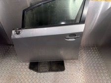 Porte avant et accessoires Toyota PRIUS