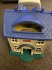 Vintage 1996 Fisher Price Little People Doll House Home Sweet Home Blue Roof
