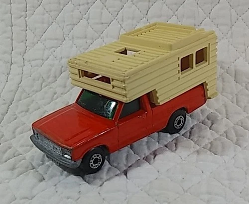 Matchbox Lesney No. 38-G V.2 Ford Camper Truck 3" ( Fair Condition )
