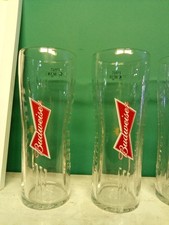 2 X Budweiser Vintage pint glass Glasses pub 