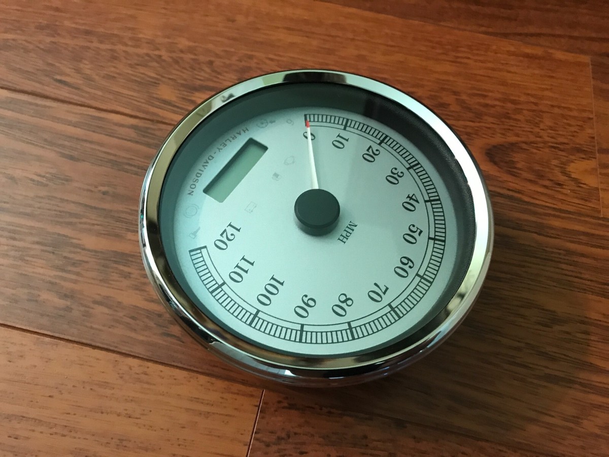 Harley Davidson Dyna Silver Face OEM Speedometer / Speedo