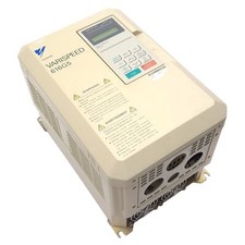 Yaskawa CIMR-G5C47P5 Varispeed Inverter 3-Phase, 400VAC 26A In, 0-460VAC 18A Out
