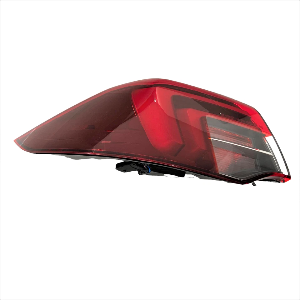 Lámpara de luz trasera lateral izquierda para Buick Regal Sportback 2018-2020 Foto 2 de 4