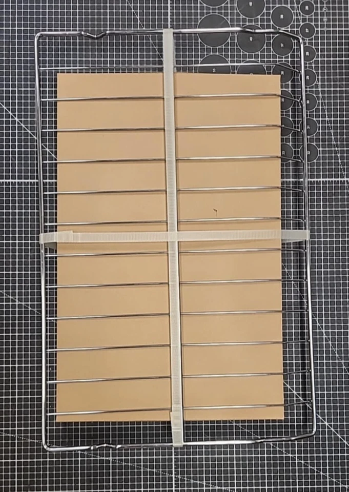 Samsung Range AIR FRYER BASKET / OVEN RACK DG98-02316A for NE63T8511SS/AA-00 - Image 2 of 2