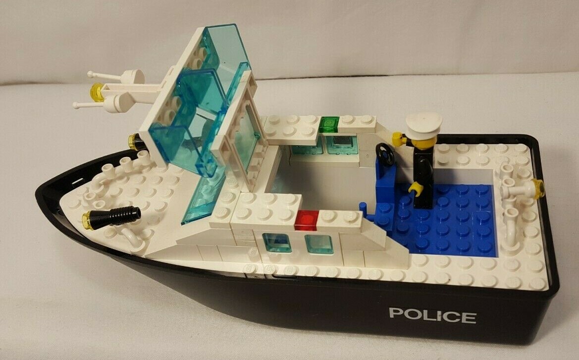 lego police boat 4010