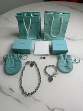 Collana, bracciale e orecchini Tiffany & Co cuore tag toggle set abbinato