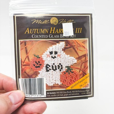 1995 Mill Hill Autumn Harvest Counted Glass Bead Kit - Pumpkin Ghost