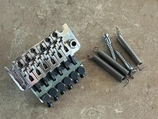 1980s Floyd Rose tremolo bridge guitar chrome w/arm