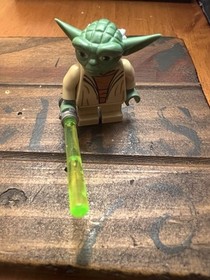 Lego ® Star Wars sw0471 Yoda Olive Green Minifigure Figure 75017 OEM