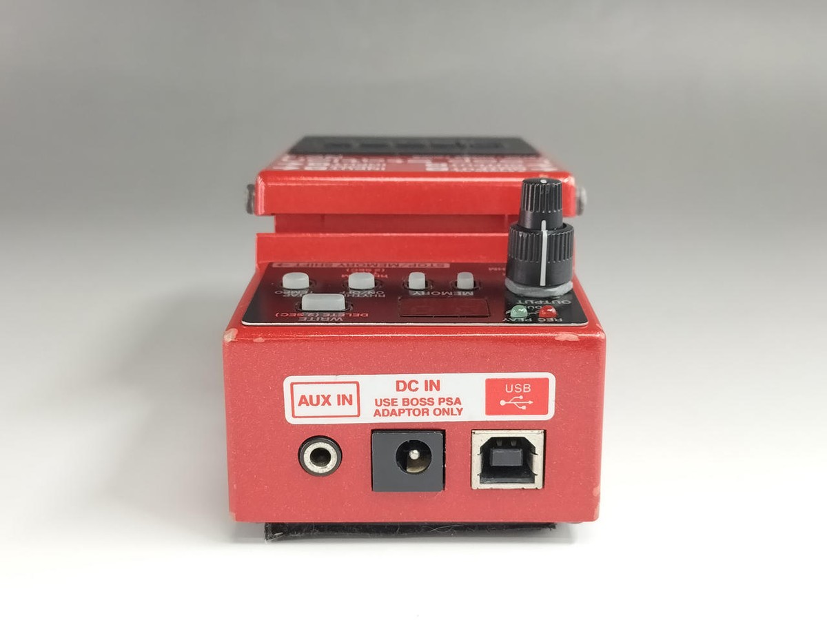 BOSS RC-3 Loop Station | Guitar Effects Pedal in Good