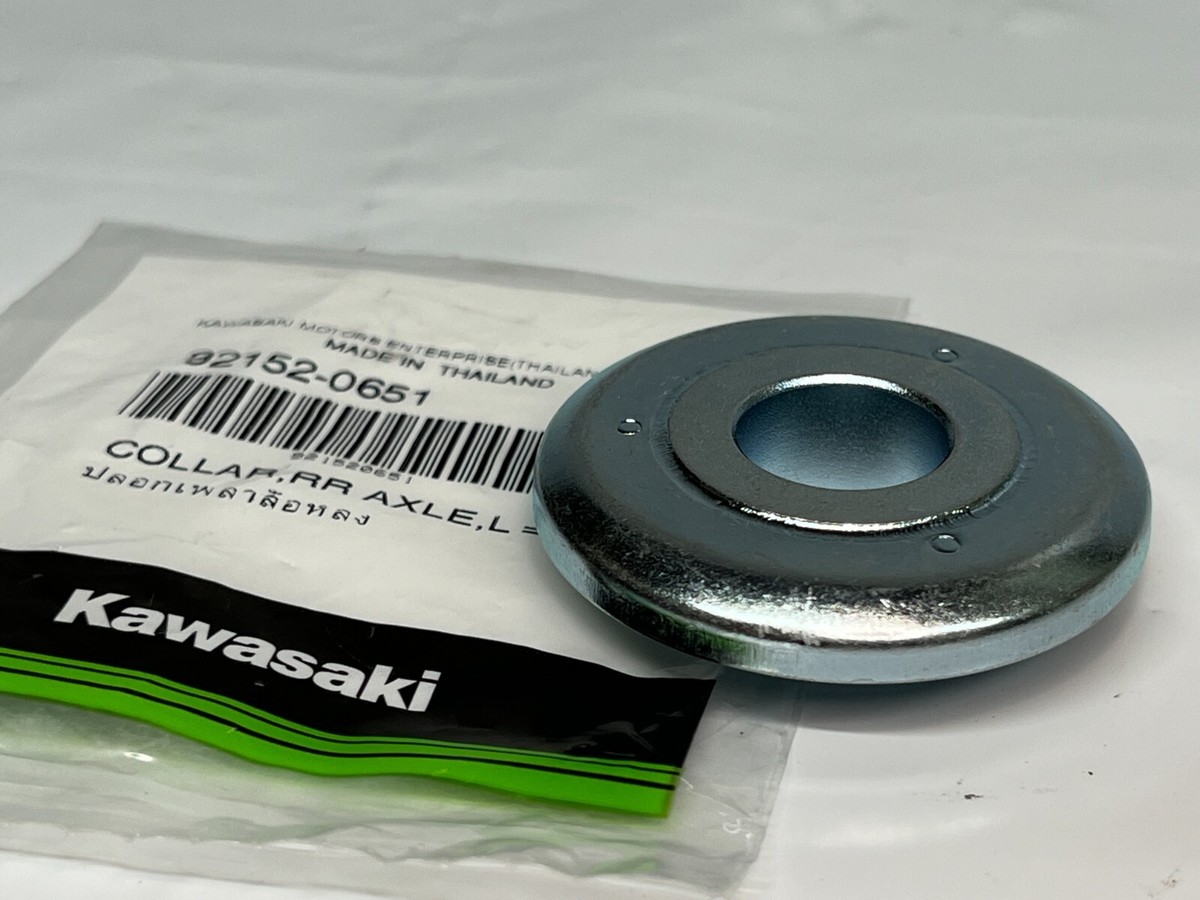 まさ Kawasaki OEM Rear Axle Collar New 92152-0651 | eBay
