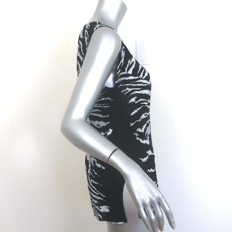 Camicia senza maniche collo a V stampa Saint Laurent zebra nera taglia grande