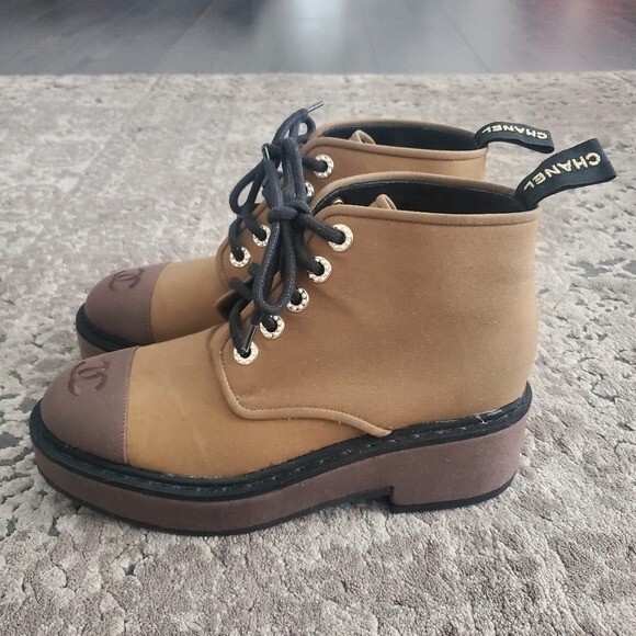 Chanel 2020 Interlocking CC Logo Boots 38.5 | eBay