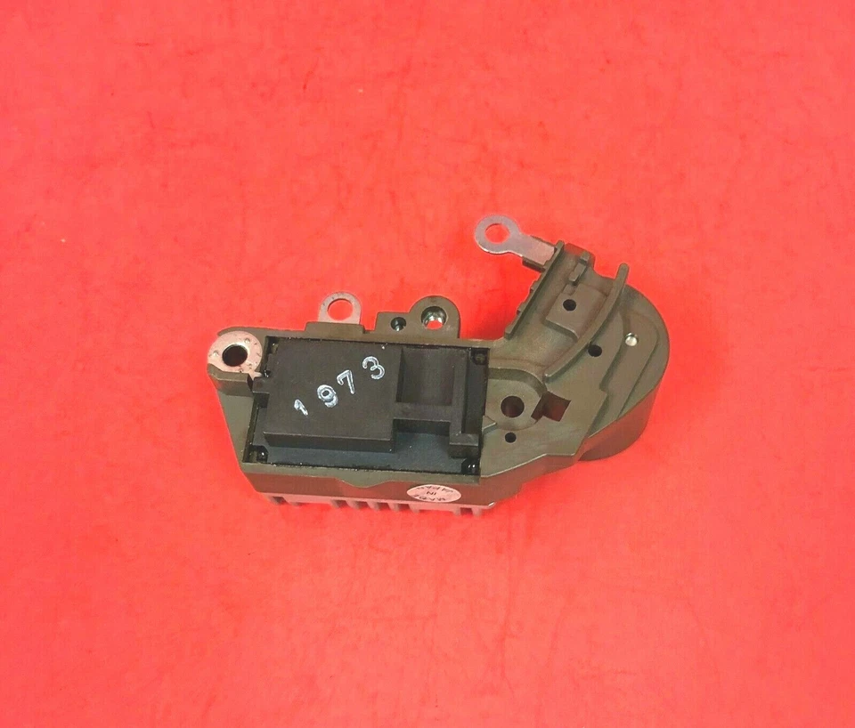 New Aftermarket Standard VR496 Reman Voltage Regulator For TOYOTA,LEXUS - Image 4 of 4