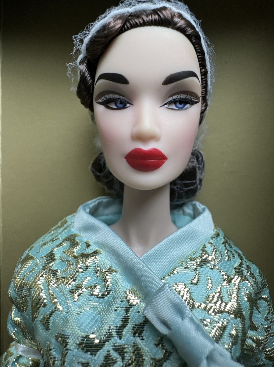 Integrity Fashion Royalty East 59th Dream in Aquamarine Coralynn