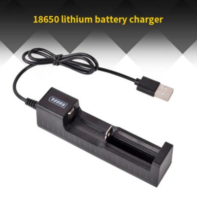 3,7V Wiederaufladbare Li-Ion Akkus Batterie Akku Ladegerät LED-Anzeige USB