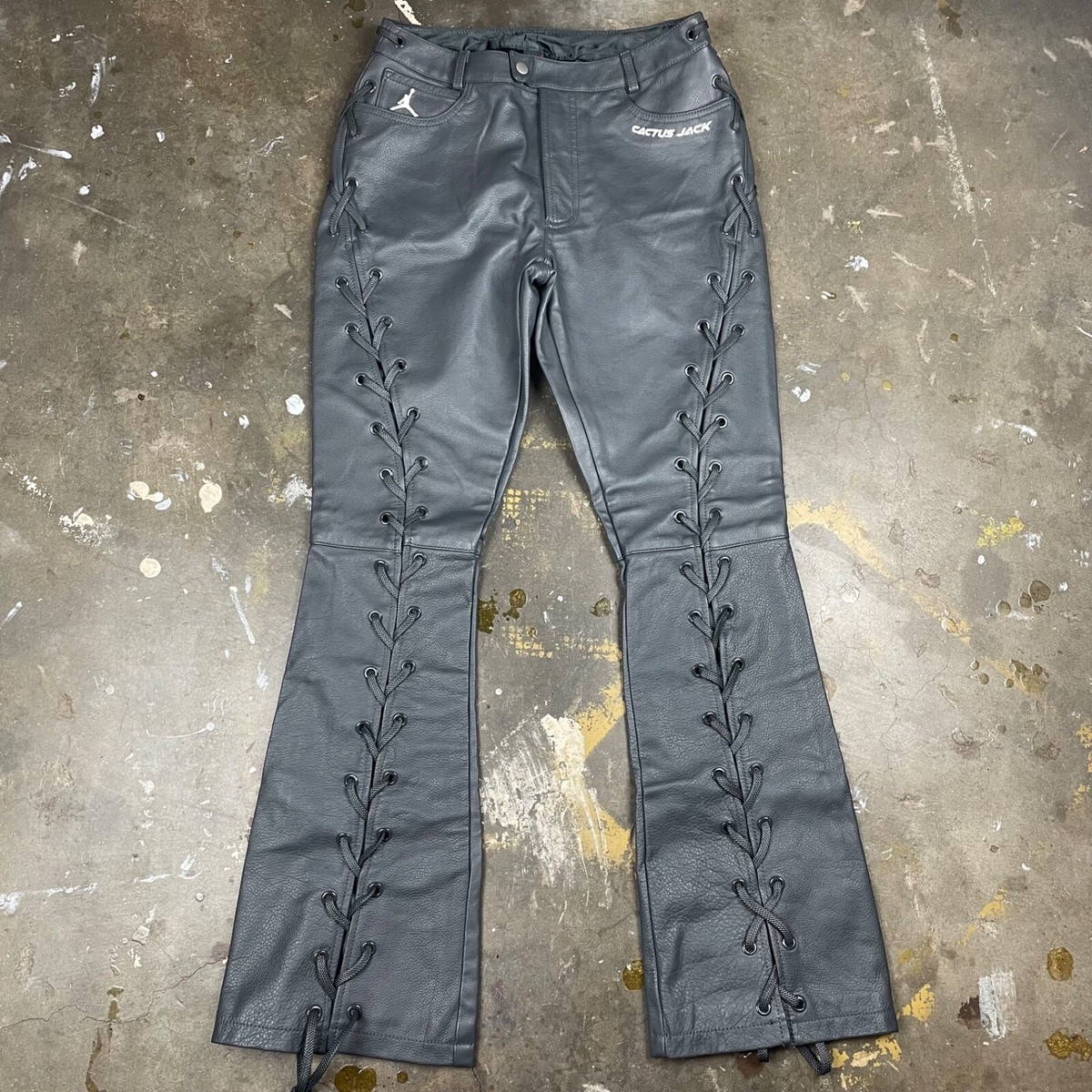 関税送料込♪Travis Scott x Jordan/Women's Leather Pants Nike Jordan Black Travis Scott Edition Leather Pants Nike