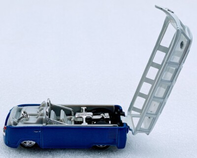 Hot Wheels VOLKSWAGEN 23 SPLIT WINDOW MICROBUS, Rare