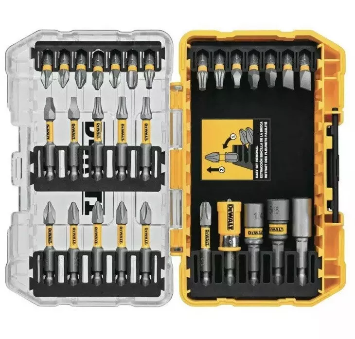 DeWALT 30PC SCREWDRIVING BIT SET Magnetic Screw Lock Sleeve