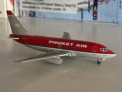 SMAC Seattle Model Aircraft Phuket Airlines Boeing 737-200 1:400 HS-VKK Thailand