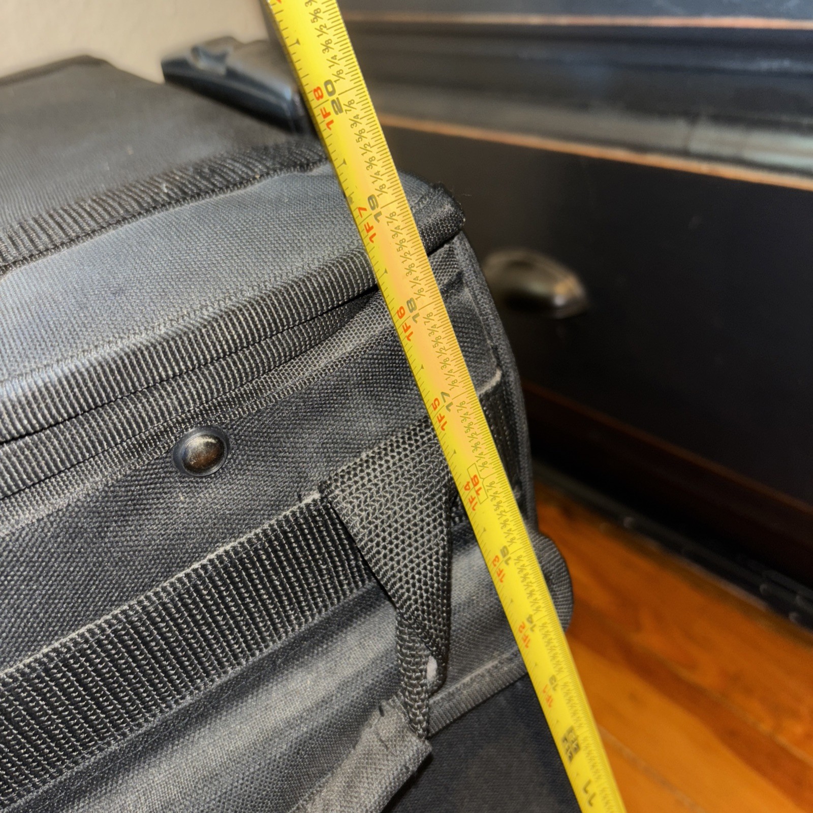 Crop In Style Navigator Rolling Tote Organizer Scrapbooking Storage EUC