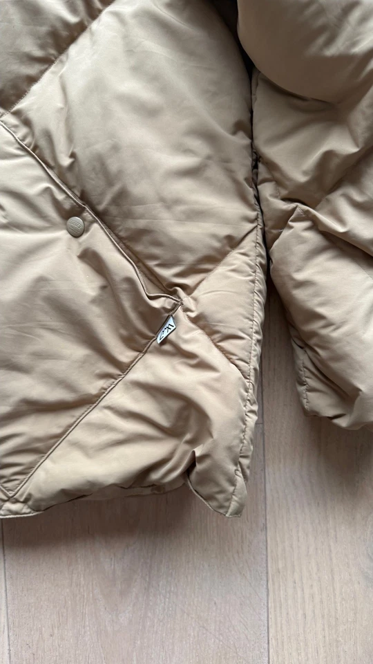 COMFY OUTDOOR GARMENTS NANAMICA DOWN JACKET RRP £485 - Image 3 of 4