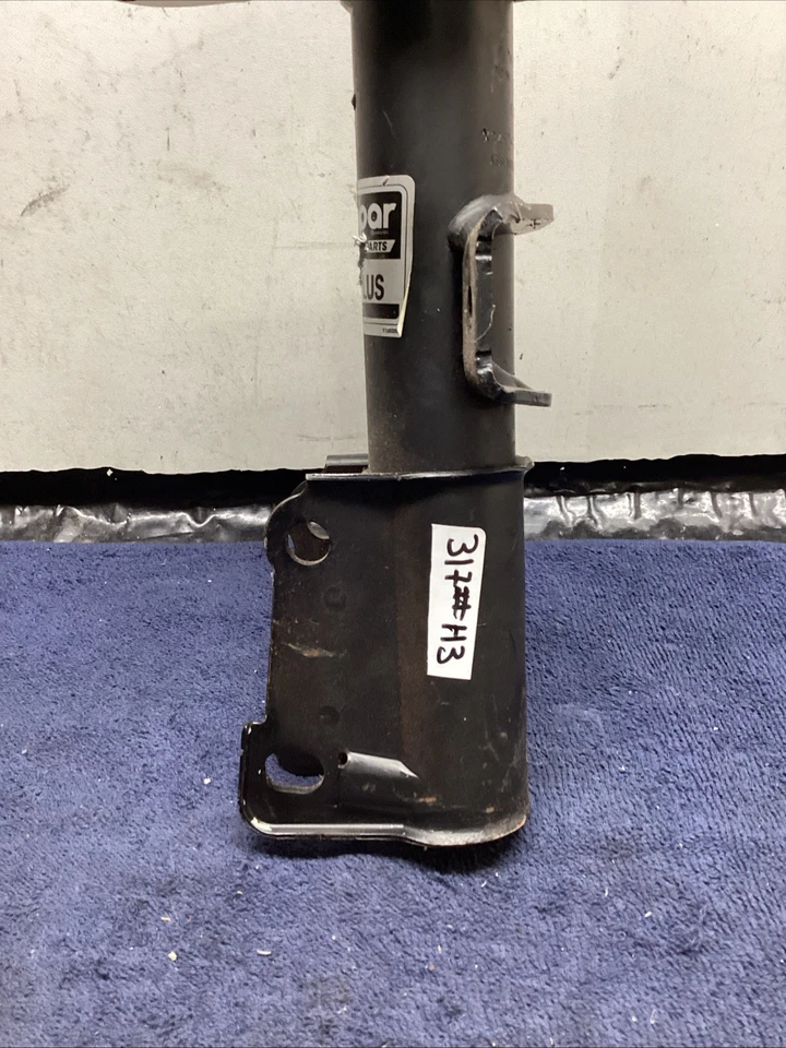 Оригинальная передняя левая стойка подвески для Dodge Journey 2011–2019 годов выпуска Mopar 68039641AE - Изображение 2 из 4