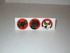 Eureka Scratch and Sniff Halloween Licorice Glossy Sticker Strip Cat Bat Vtg 80s