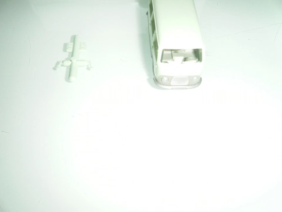 Roco  Miniatur Modell  1451  Ford FK 1000 Bus Mint 1:87  HO   - Bild 4 von 4