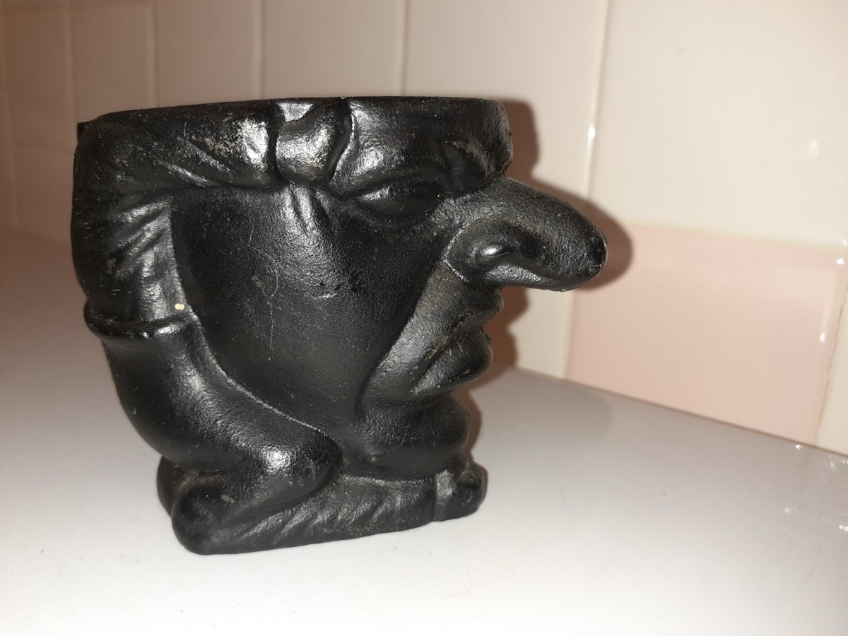 cast iron tobacco jar Unique Cast Iron Tobacco Jar with Long Nose 3.5