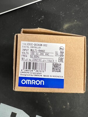 NEW IN BOX Omron E5CC series thermostat E5CC-QX2ASM-002