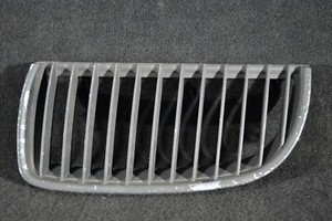 BMW E90 E91 Kühlergrill Frontgrill Grill Niere links 7120009 (#41)