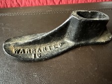 Vintage Cast Iron Cobbler Shoe Form  Warranted 16