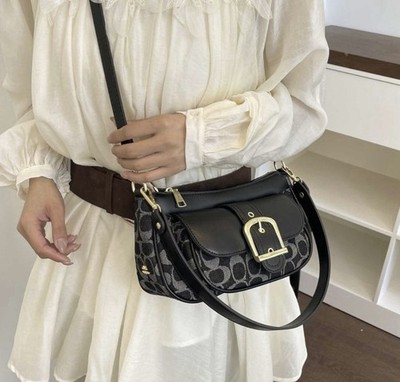 Coach Umhängetasche klein Logo-Jacquard schwarz/grau Leder gold RV Riemen