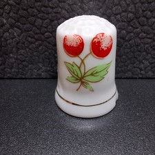 Sammelfingerhut Porzellan Erdbeeren Goldrand Fingerhut Vintage Dekoration